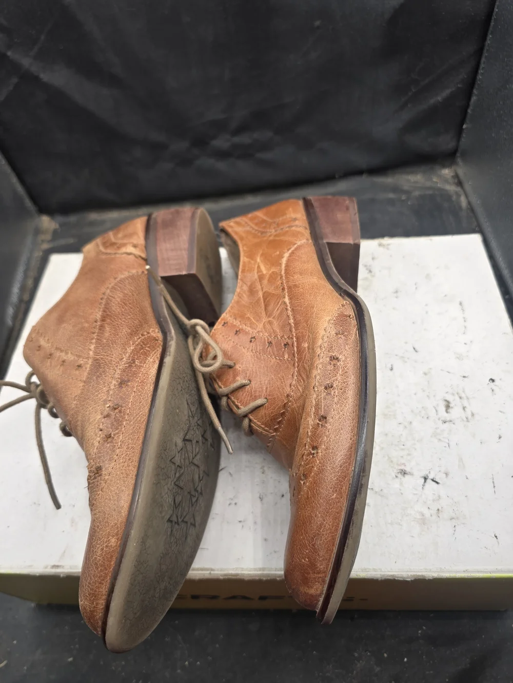 Latigo Brown Leather Wingtip Derby Oxfords
